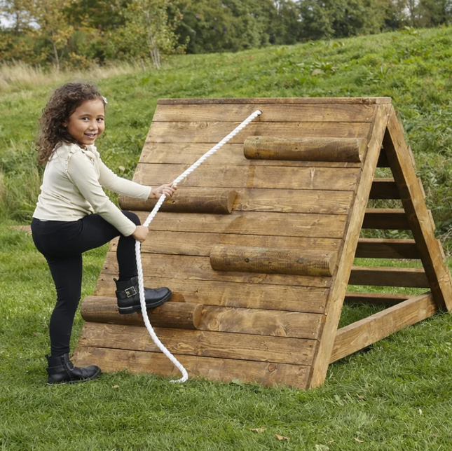 Outdoor Wooden Rope Climbing Crest - 104 x 100 x 150cm | Outdoor Learning | Imaginative Play | Forest School | Playground | Physical Education