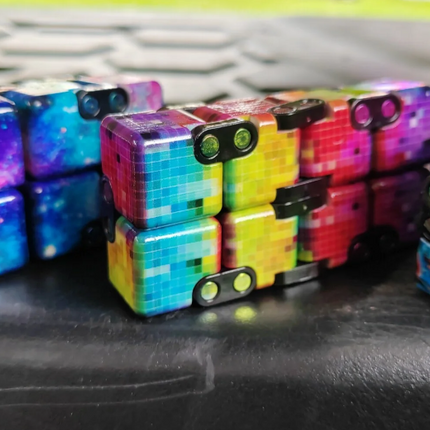Infinite Folding Cube - 4 Design Options