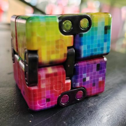 Infinite Folding Cube - 4 Design Options