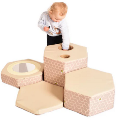 Small Beehive Discovery Soft Play Set