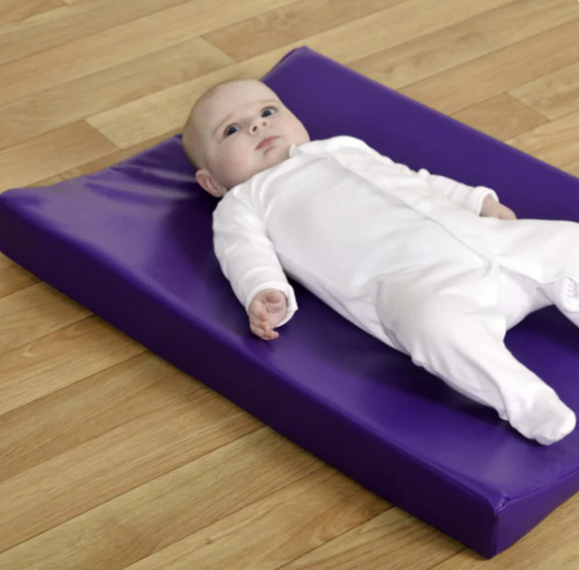 Baby Changing Mat With Non-Split Seams- Purple or Leaf Design