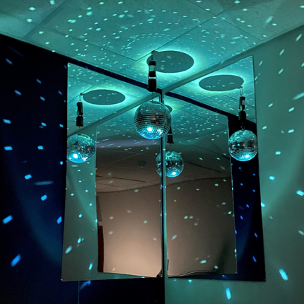Large Shatterproof Sensory Mirrors Corner - Set of 2 - 120 x 60 cm