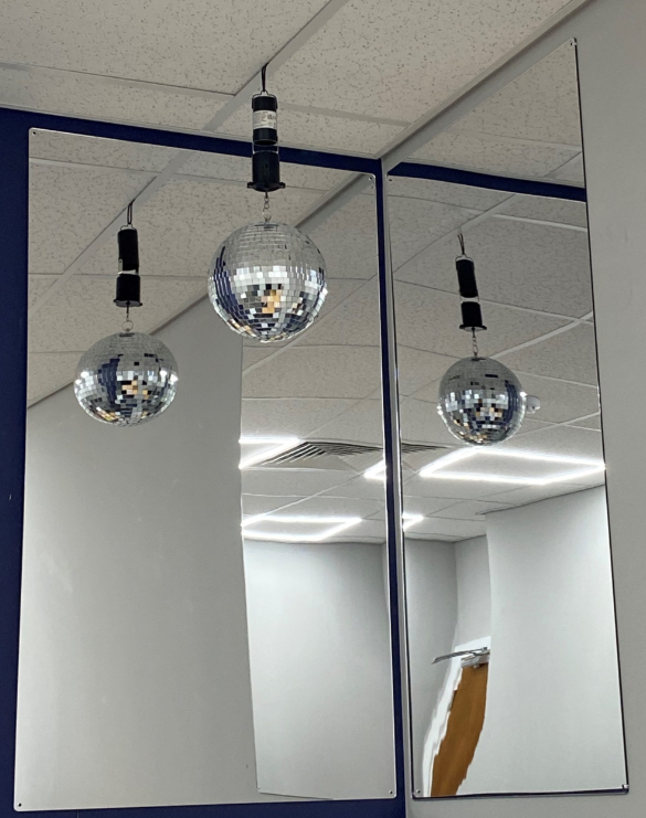 Large Shatterproof Sensory Mirrors Corner - Set of 2 - 120 x 60 cm