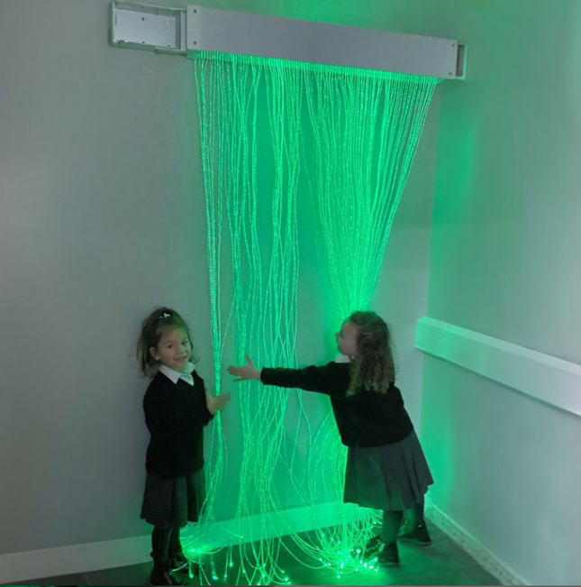 LED Sensory Fibre Curtain + Swing Wall Bracket- 50/100 Tails