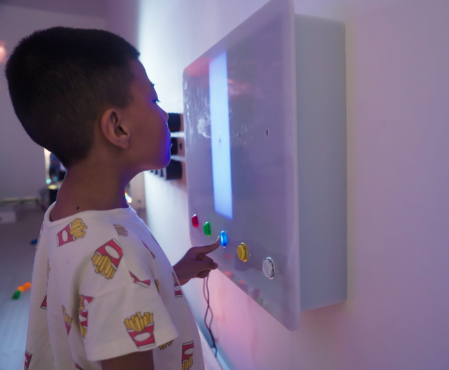 Interactive Colour Changing Aroma Panel for Sensory Rooms – Light, Scent & Touch