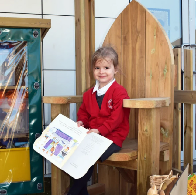 Children's Wooden Outdoor Storytellers Throne - 150 x 81 x 65 cm | Forest School | Reading Chair | Playground