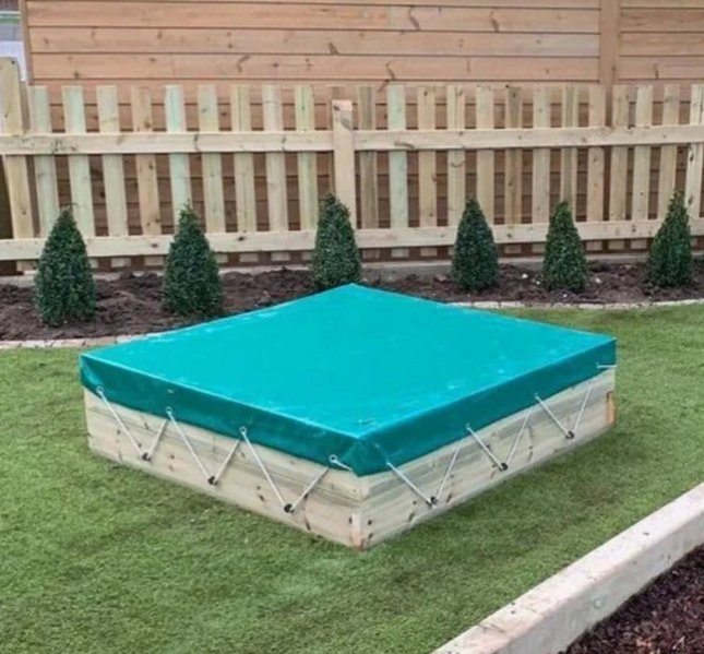 Outdoor Wooden Sand Pit & PVC Cover - 30 x 120 x 130 cm - Outdoor Learning | Forest School | Role Play | Social Play | Exploratory Play | Playground