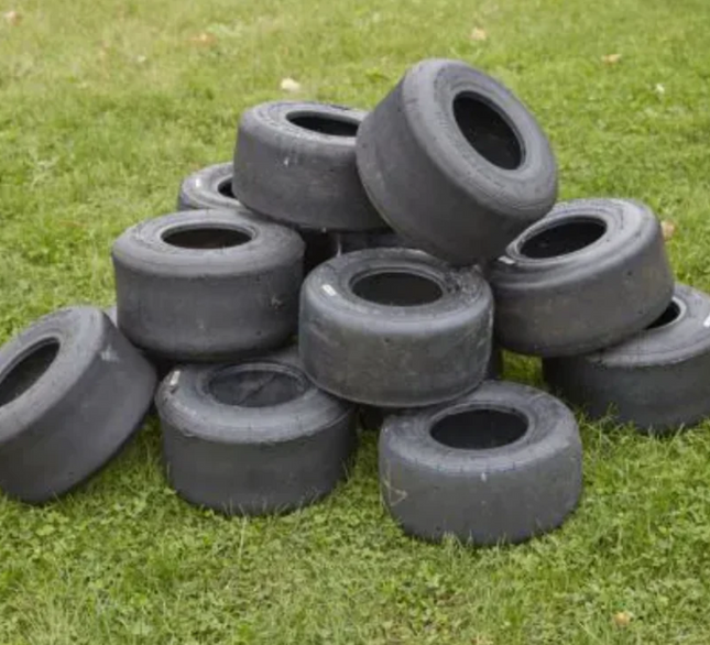 Tiny Tyres - Pack of 15 - Outdoor Learning | Forest School | Imaginative Play | Role Play | Cause and Effect | STEM