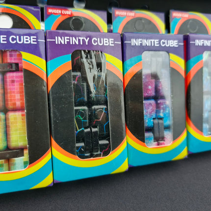 Infinite Folding Cube - 4 Design Options